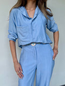 CONJUNTO FEMININO CALÇA E CAMISA AZUL CLARO