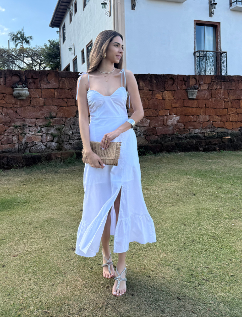 VESTIDO FEMININO MIDI DECOTE CORAÇÃO BRANCO