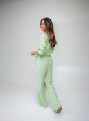 CONJUNTO FEMININO CALÇA E CAMISA VERDE CLARO