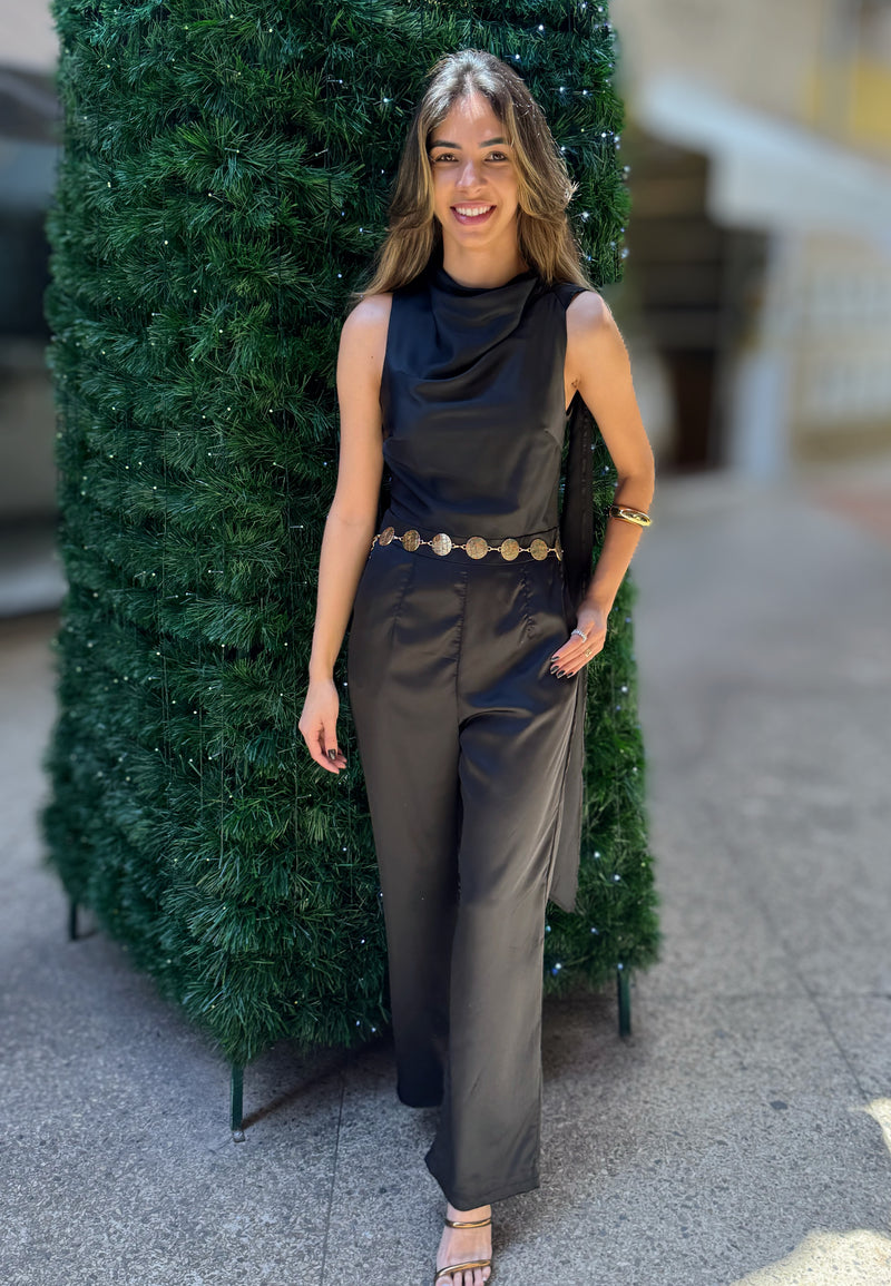 MACACÃO FEMININO MANGA CURTA CETIM PRETO